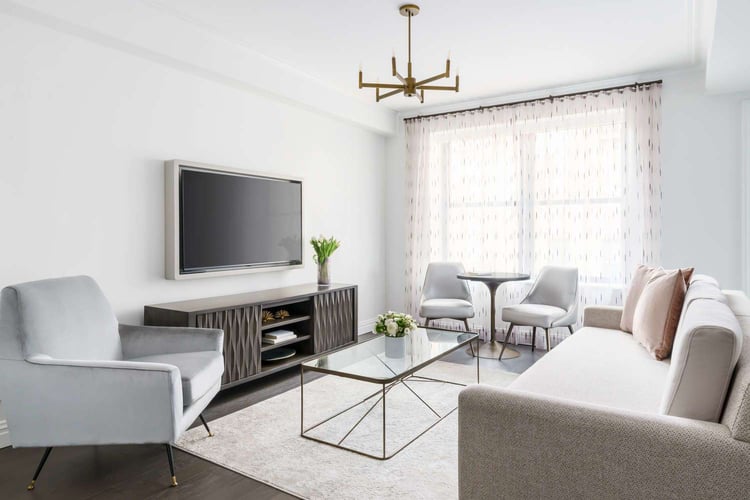 The Wallace Hotel Executive 1 Bedroom King Suite Living Area