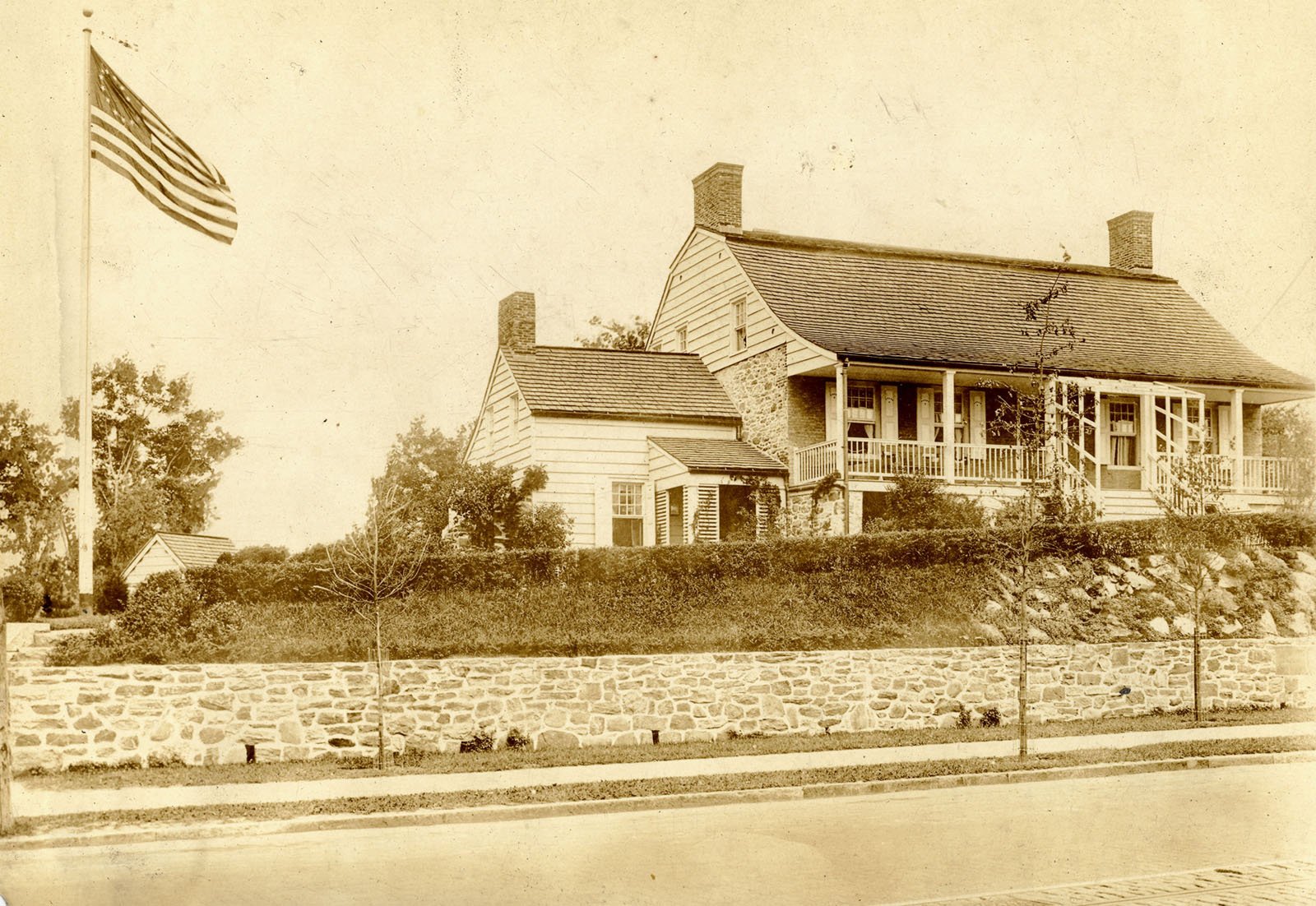 BOLTON-Farmhouse-after-restoration
