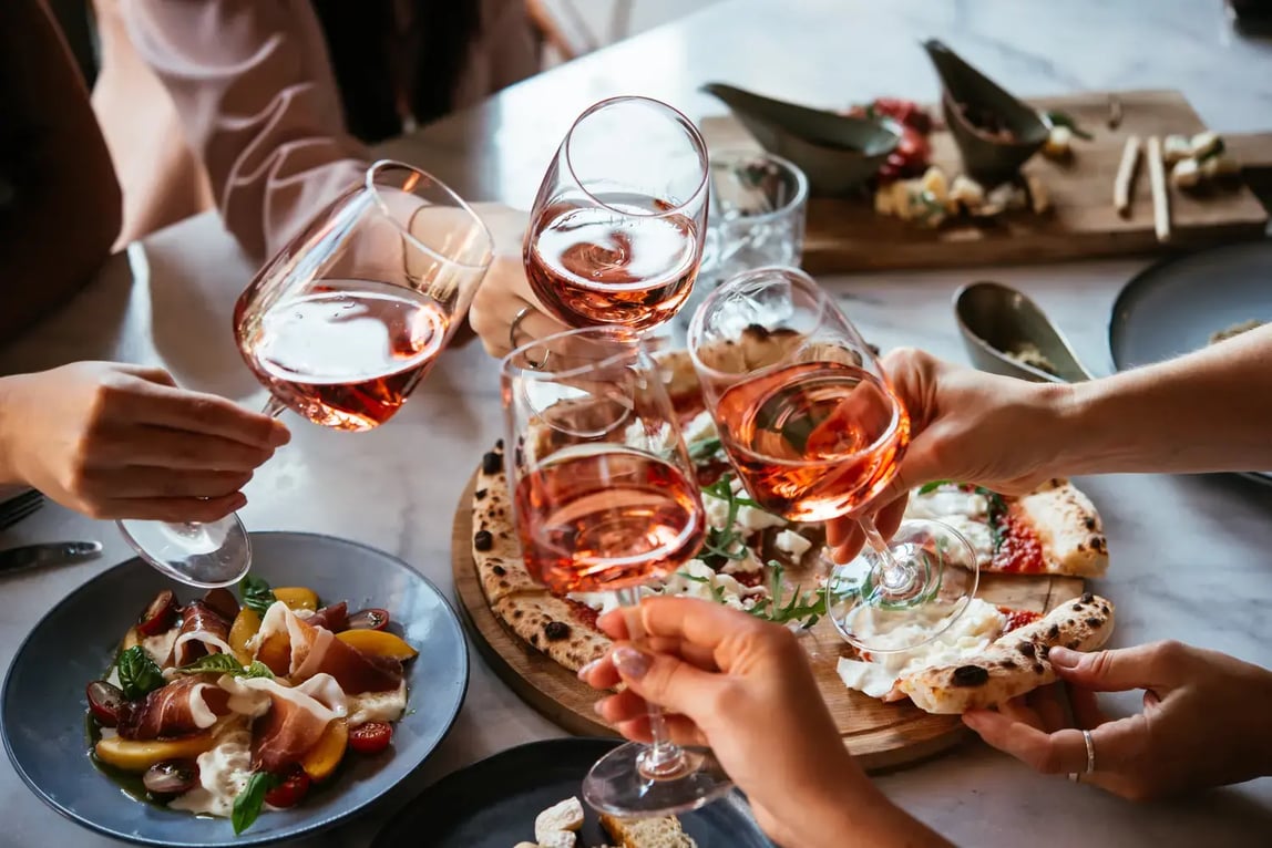 Restaurant - Image by fornStudio / Shutterstock.com